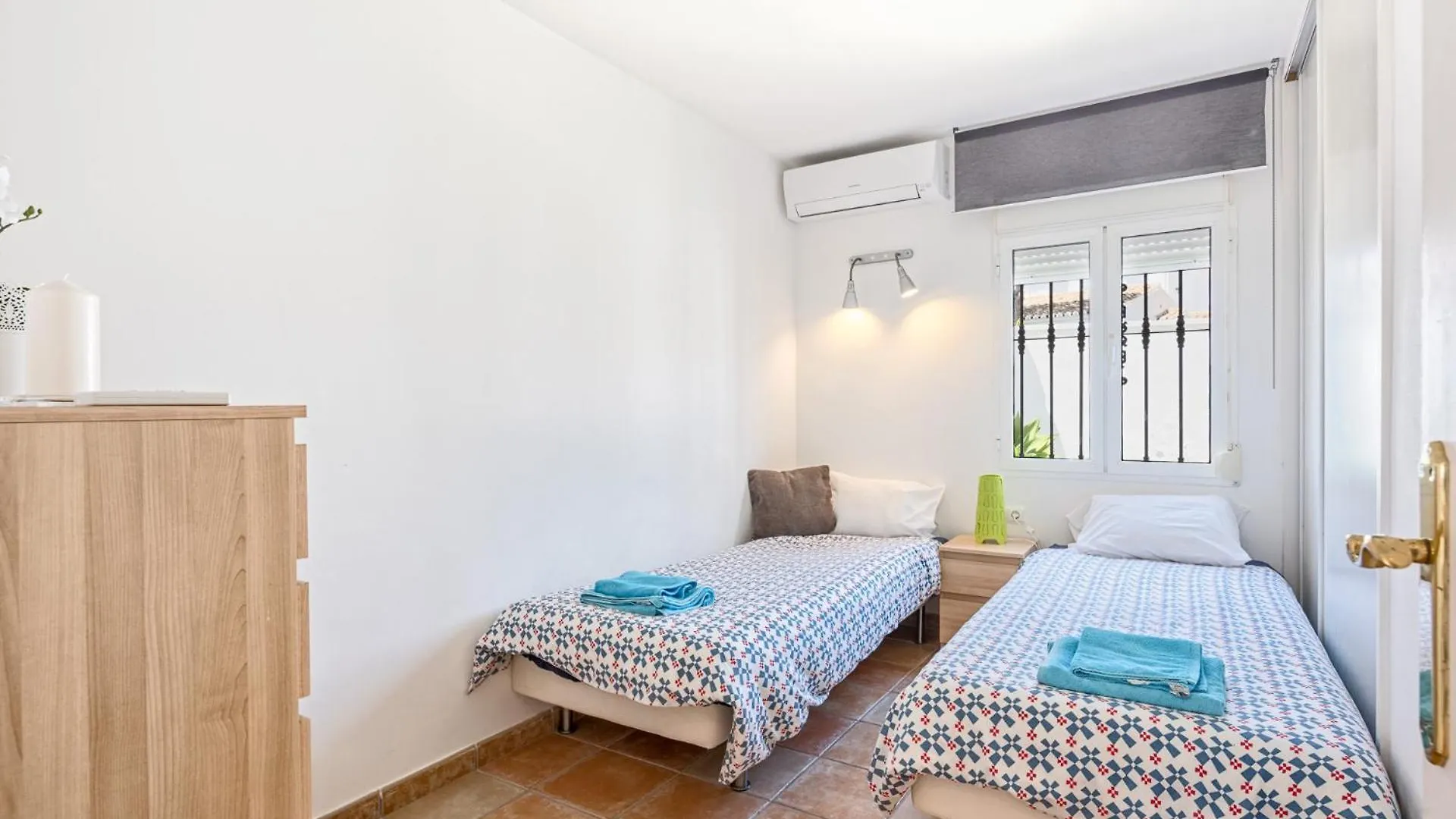 J03 Villa Mabola - Villa Sitio de Calahonda